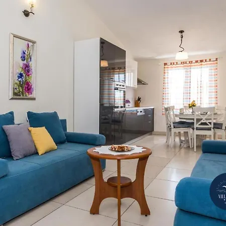Appartamento Ivan With Balcony And Sea View A1 Rogoznica (Sibenik-Knin)