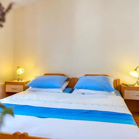 Appartamento Ivan With Balcony And Sea View A1 *
